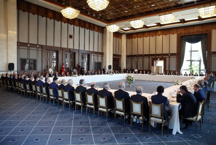 Cumhurbaşkanı Erdoğan’dan Valilere Uyarı