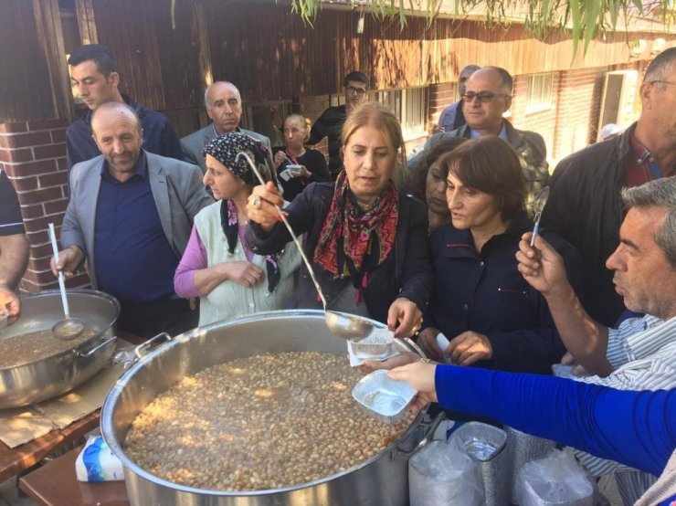 Tunceli’de Aşure İkramı