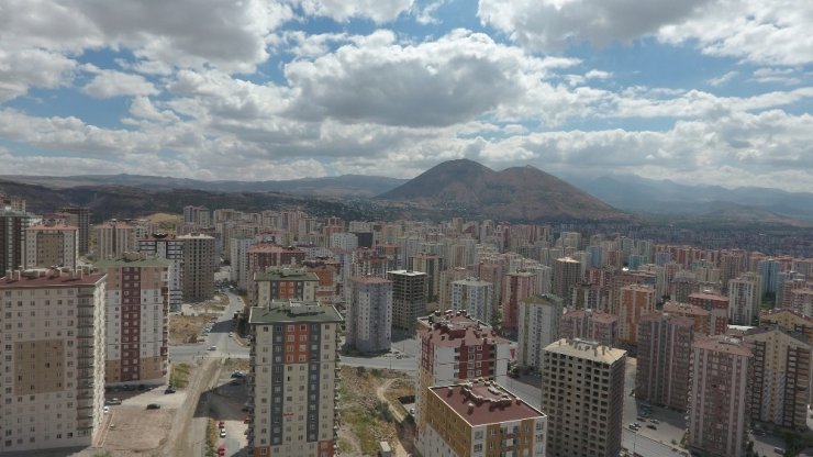 Talas’ta Temizlik Kampanyası Devam Ediyor