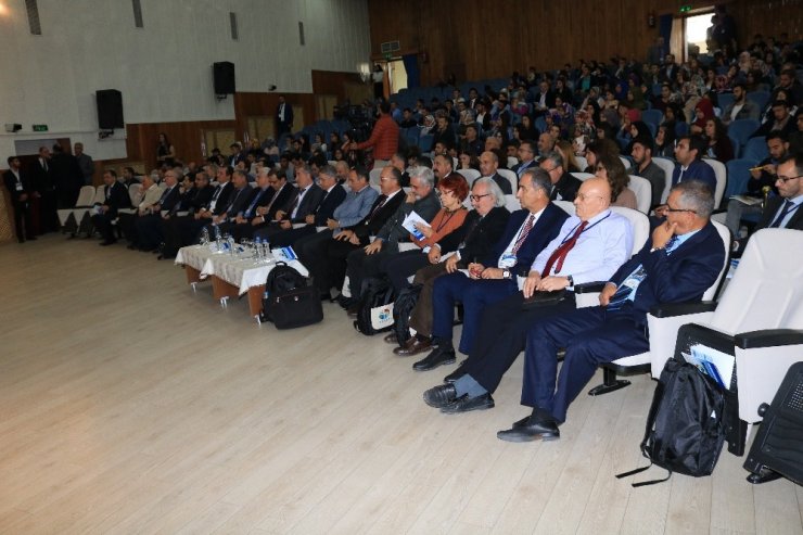 Elazığ’da Uluslararası Jeomorfoloji Sempozyumu