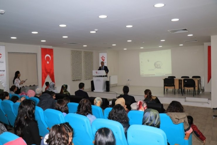 Erzincan’da Dünya Kız Çocukları Günü Etkinliği Düzenlendi