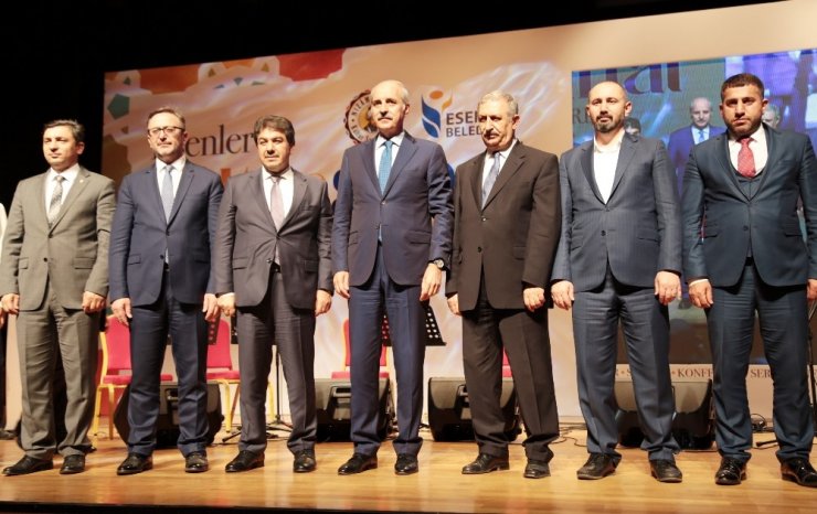 Bakan Kurtulmuş: “Yeni Şehirlerde Abur Cubur Gökdelen Mimarisi Oluşuyor”