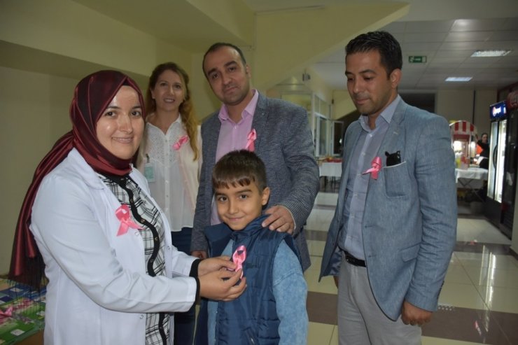 Gaziantep’te 5 Bin Kişi Meme Kanseri Hakkında Bilinçlendirildi