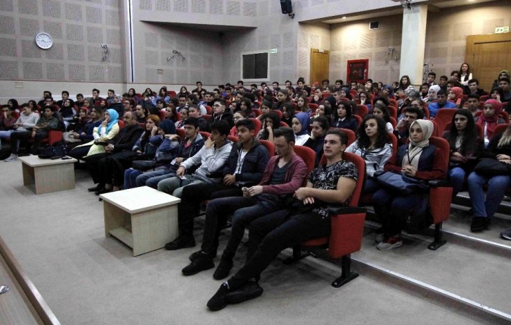 Stajyer Öğrencilerine Oryantasyon Eğitimi