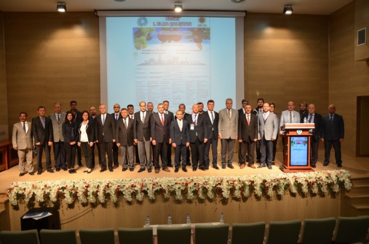 Niğde’de ‘Elma Çalıştayı’ Düzenlendi