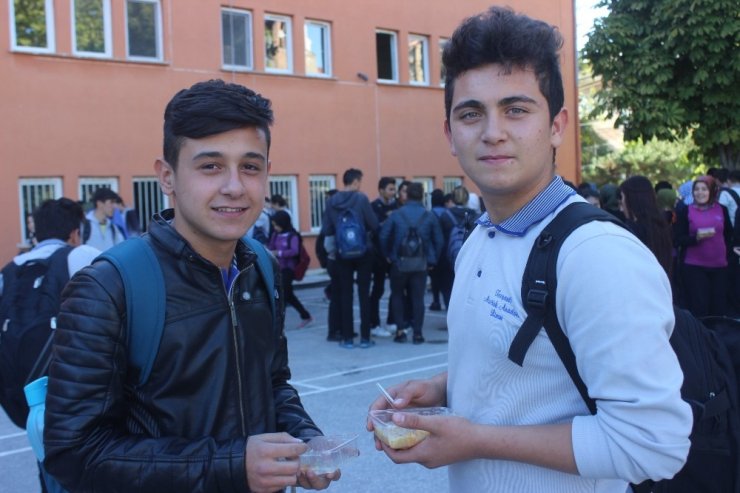 Tavşanlı’daki Okullarda Aşure Etkinliği