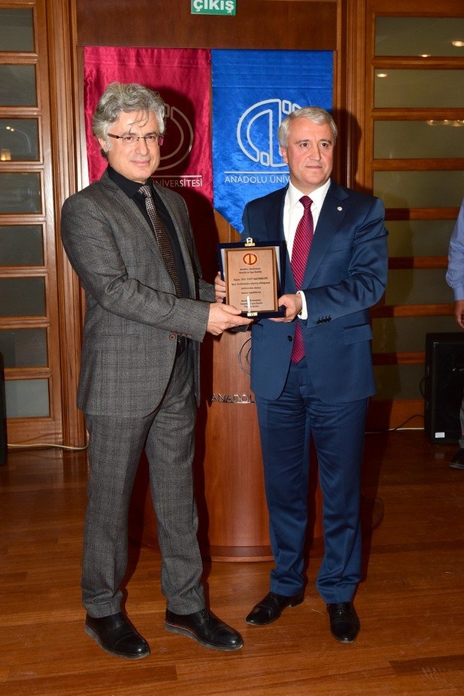 Anadolu Üniversitesi Gençlik Ve Spor Kulübü 2017-2018 Sezonunu Açtı