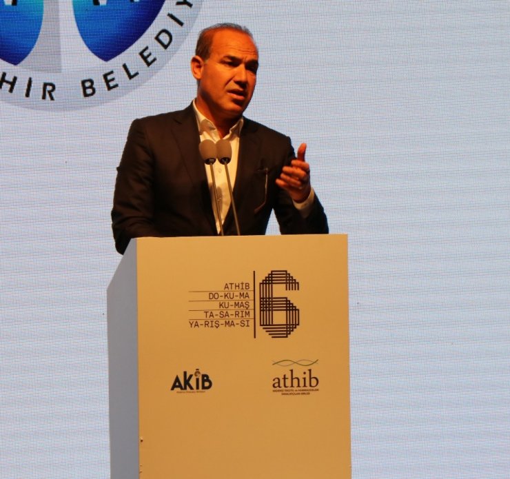 Adana’da ‘6. Dokuma Kumaş Tasarım Yarışması’ Ödül Töreni