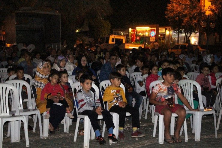 Büyükşehir Sinemayı İlçelere Taşıdı