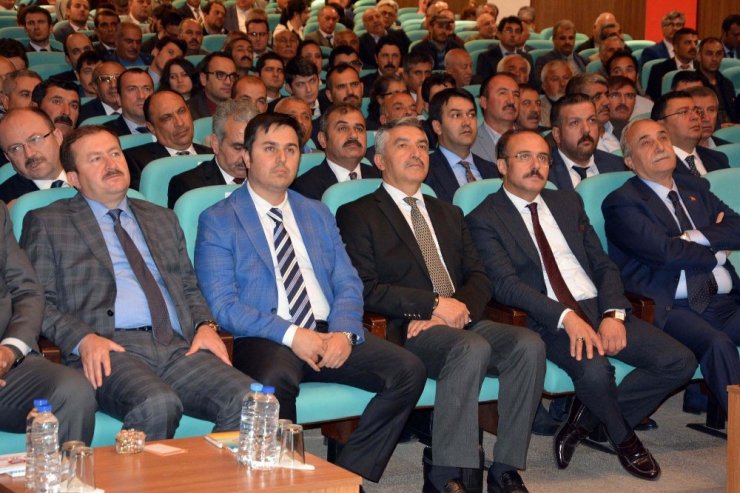 Bakan Fakıbaba: "Zengin Toprakların Zengin Çocukları Olacağız"