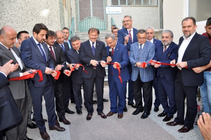 Başbakan Yardımcısı Çavuşoğlu Karacabey’de