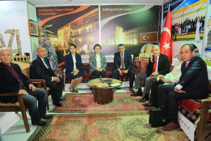 Battalgazi Belediyesinin Standı Yoğun İlgi Görüyor