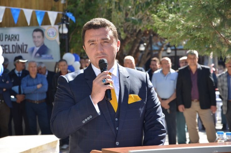 Cemalettin Köklü Parkı Düzenlenen Törenle Hizmete Açıldı