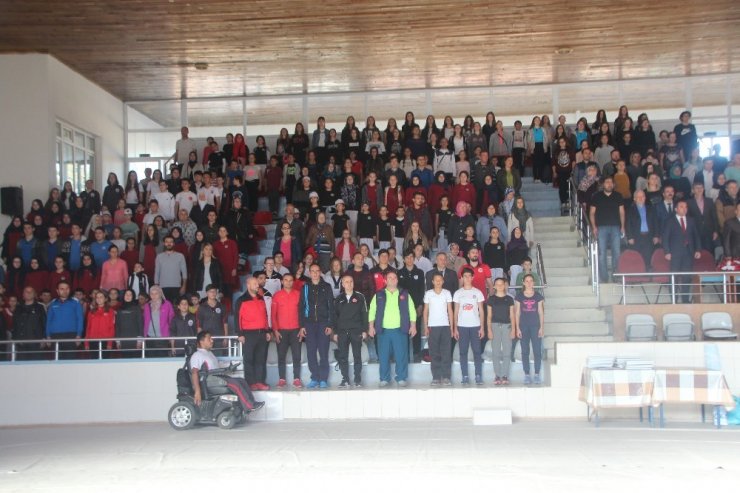 Bilecik’te Amatör Spor Haftası Kutlama Yürüyüşü Düzenlendi