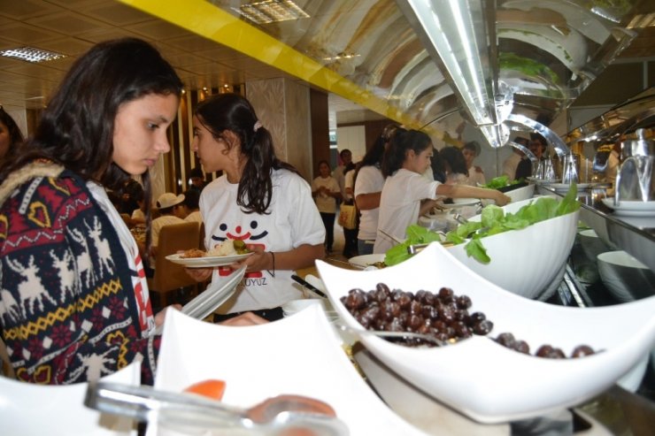 ’Biz Anadoluyuz’ Projesi Gezdiriyor