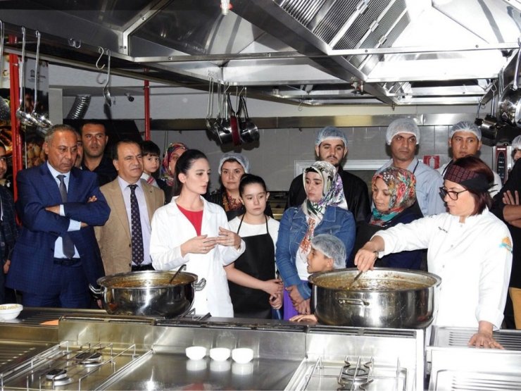 Büyükşehir’den Glutensiz Aşure Etkinliği