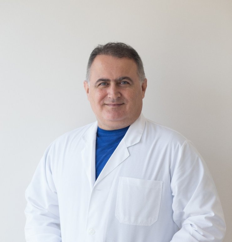 Safra Kesesinden 710 Taş Çıktı