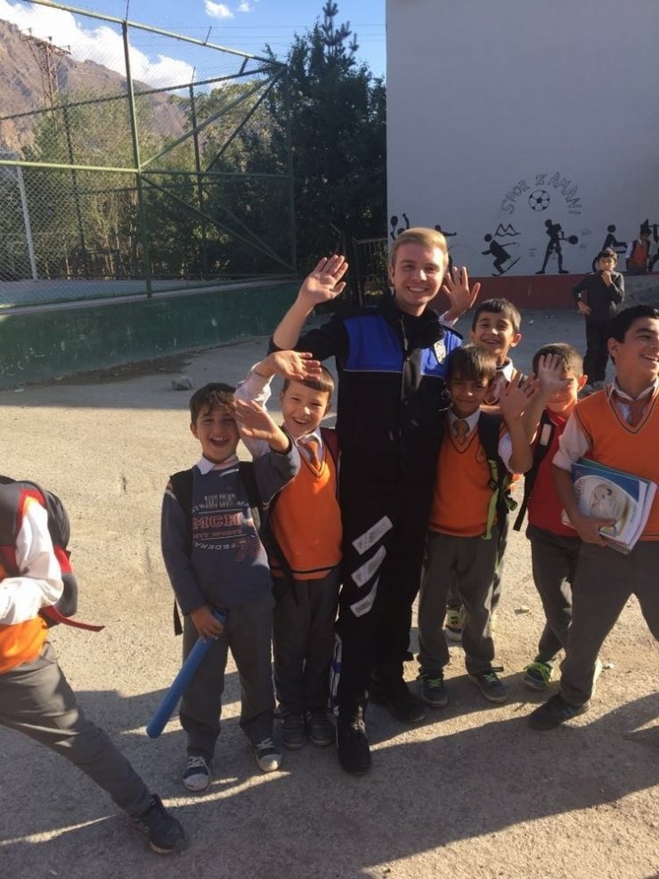 Polisten Öğrencilere Ziyaret