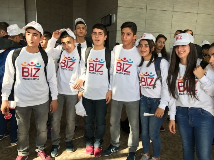 185 Öğrenci Samsun’a Gönderildi