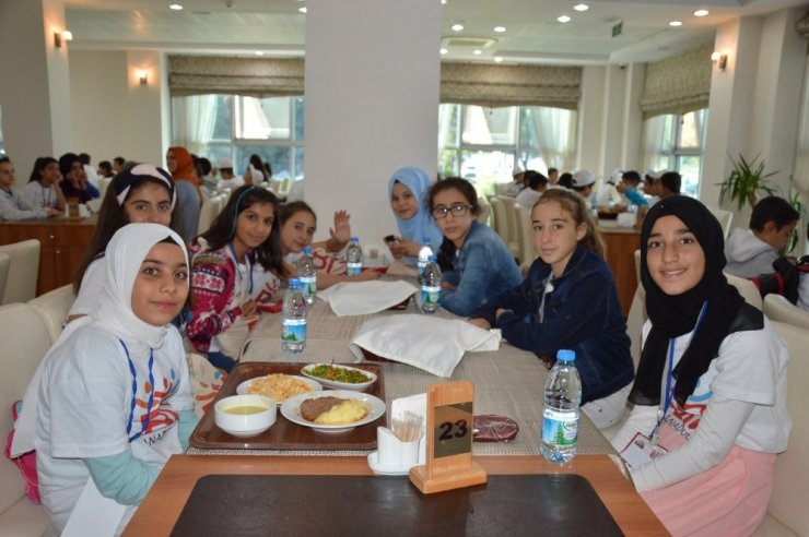 Elazığlı Öğrenciler Manisa’da