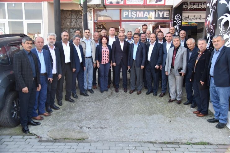 Başkan Üzülmez Muhtarlarla Bir Araya Geldi