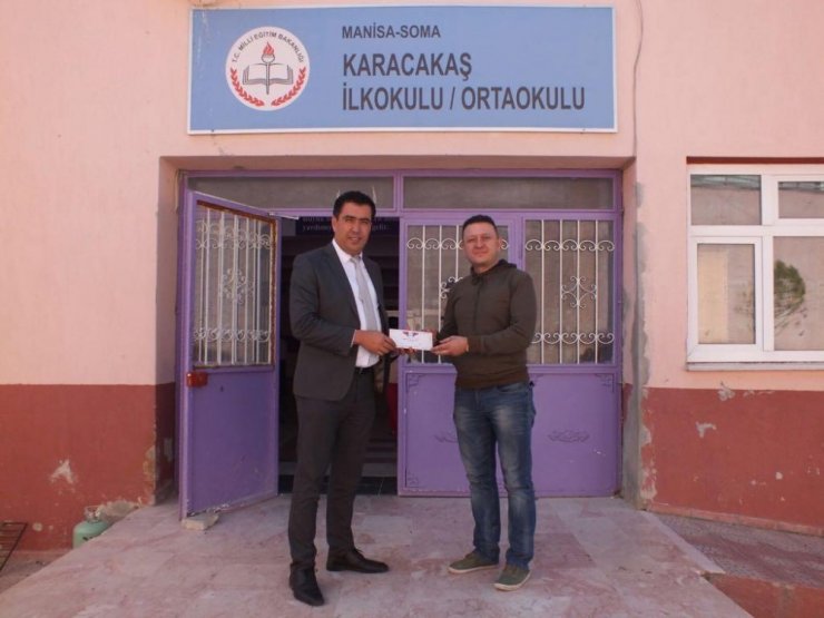 Büyükşehir İhtiyaç Sahibi Öğrencilerin Yanında