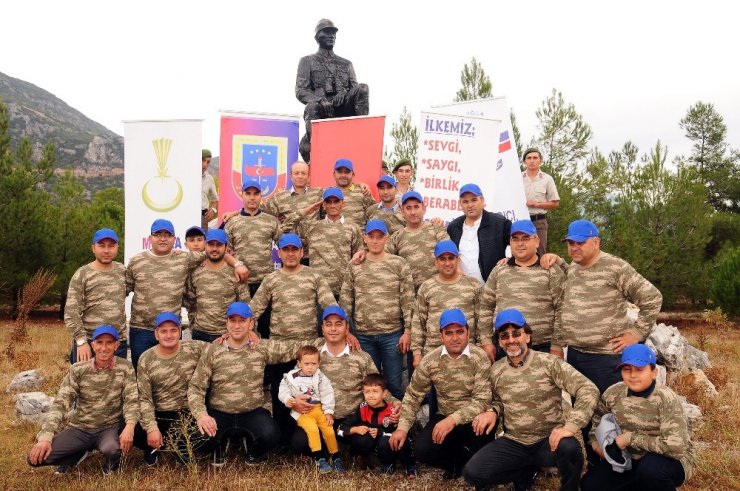 19 Yıl Sonra Tekrar İçtimaya Çıktılar