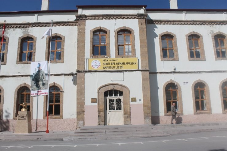 Niğdeli Şehidin Simi Okula Verildi