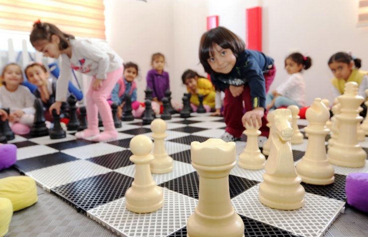 Büyükşehirin Kreşi Fark Oluşturuyor