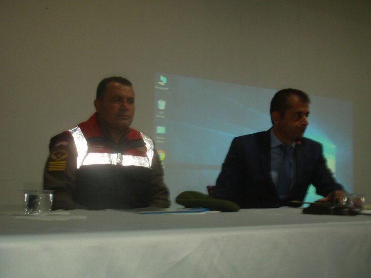 Servis Şoförlerine Eğitim Semineri