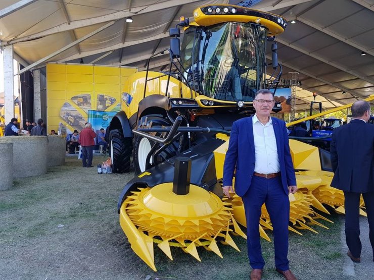 Vezirhan Belde Belediye Başkan Duymuş’dan Çukurören Köyü Standını Övgü