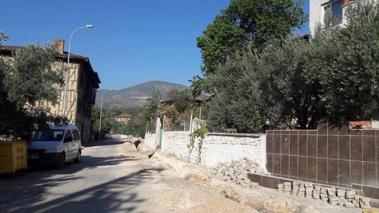 Bayırköy’ün Işıklı Stadında Aydınlatma Çalışmaları Başladı