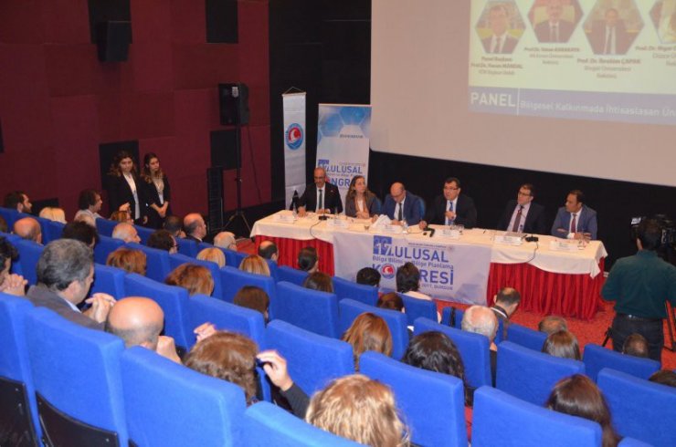 5 Üniversitenin Rektörü Makü’de Buluştu