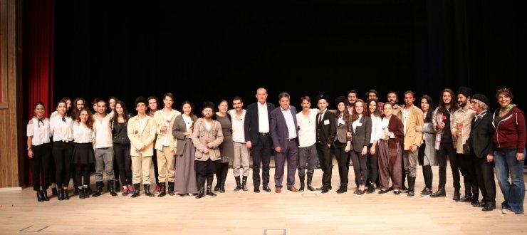 Nazım Hikmet Kuvayi Milliye Tam Not Aldı