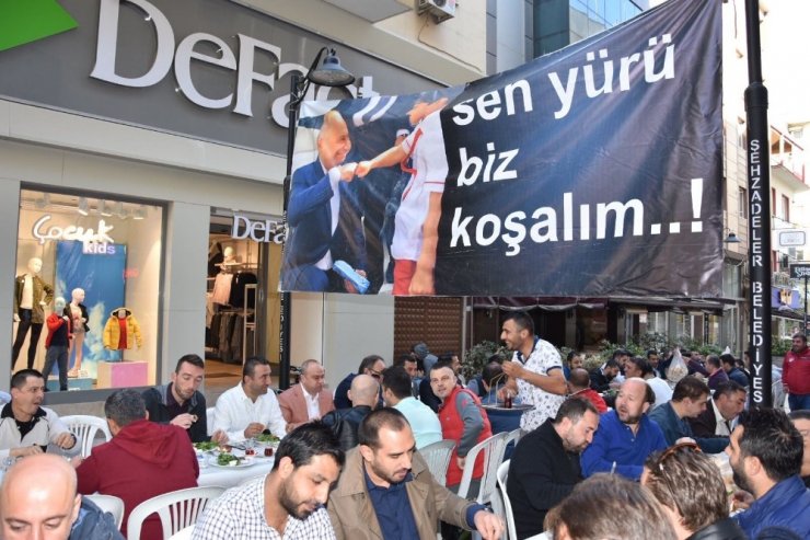 Çarşı Esnafından Mersinli’ye Büyük Destek