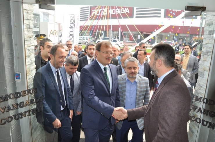 İnegöl’de Mobilya İndirim Festivali