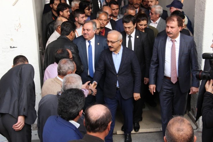 Bakan Lütfi Elvan: "Bugüne Kadar Yolumuza Çıkan Çetelerden Asla Korkumuz Olmadı"