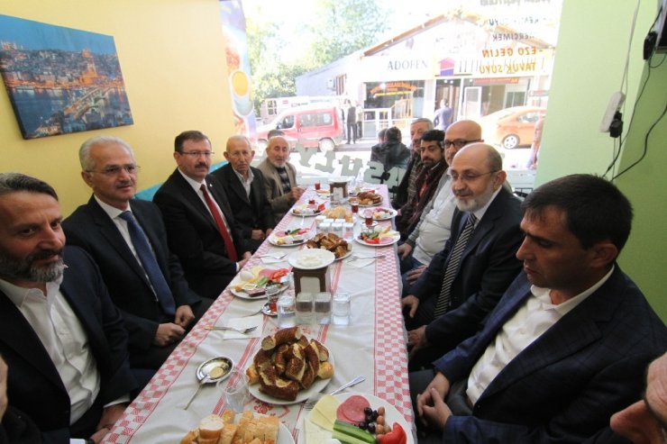 Genel Sekreter İlhan Bayram Esnafla Bir Araya Geldi