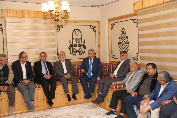 Başkan Baran, Muhtarlarla Buluştu