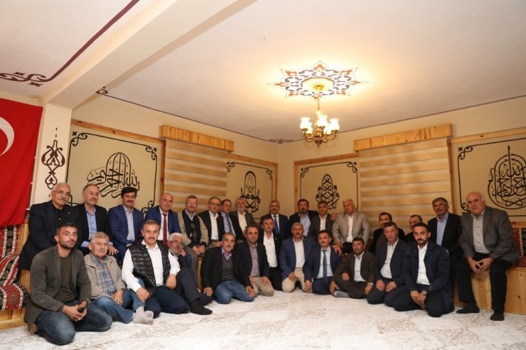 Başkan Baran, Muhtarlarla Buluştu