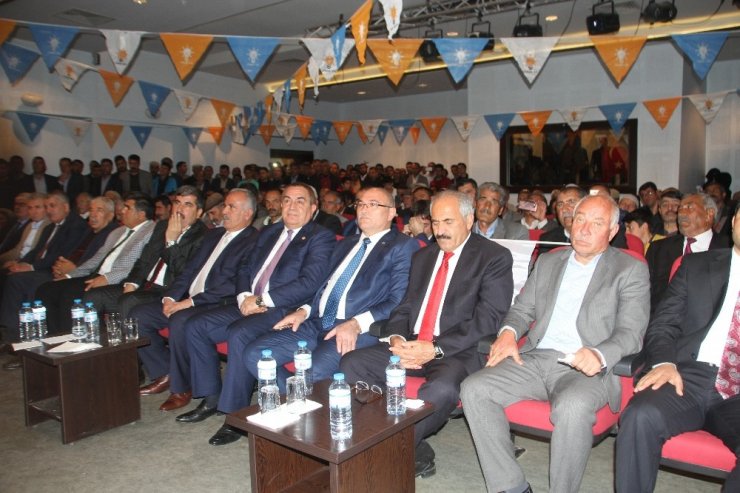 Ak Parti Malazgirt 6. Olağan İlçe Kongresi Yapıldı