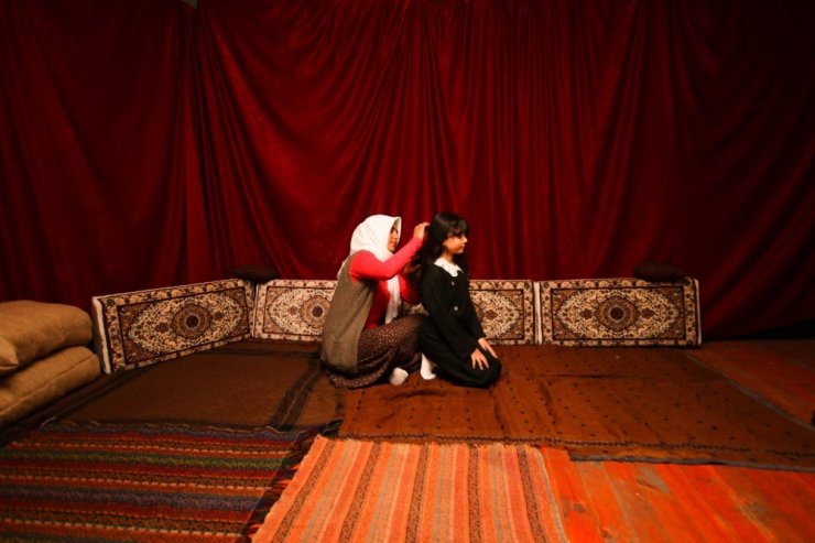 ’Siyah Önlük Beyaz Yaka’nın Albümlerde Kalan Serüveni Foto Belgesel Oldu