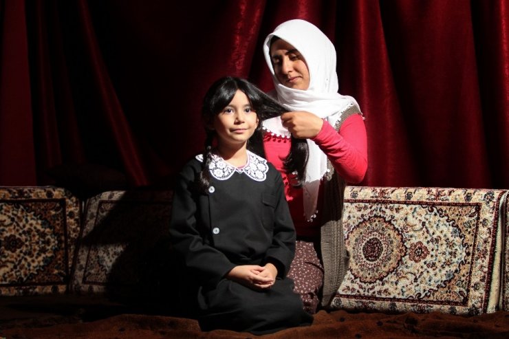 ’Siyah Önlük Beyaz Yaka’nın Albümlerde Kalan Serüveni Foto Belgesel Oldu