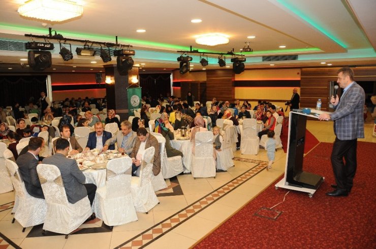 Gaziosmanpaşa Belediyesi Başarılı Sporcuları Cumhuriyet Altını İle Ödüllendirdi