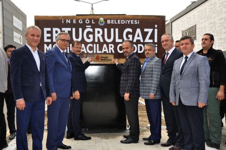 İnegöl’de Mobilya İndirim Festivali