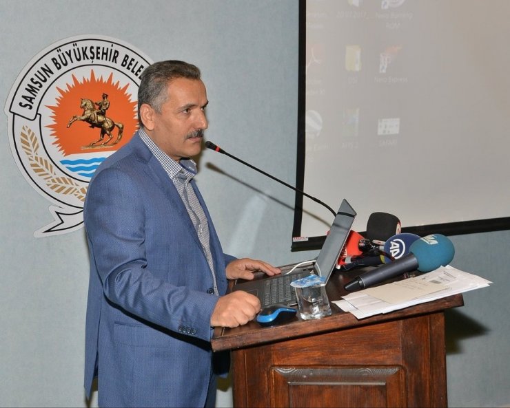 ‘Fotoğraf Avcılarına Rastgele’