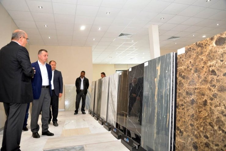 Bilecik Valisi Tahir Büyükakın, Bozüyük Osb’de İncelemelerde Bulundu