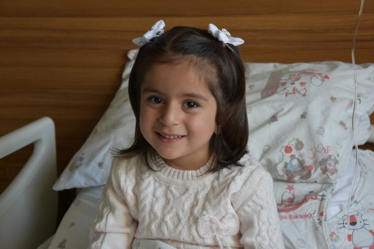 Minik Tuana Ağrılarından Kurtuldu