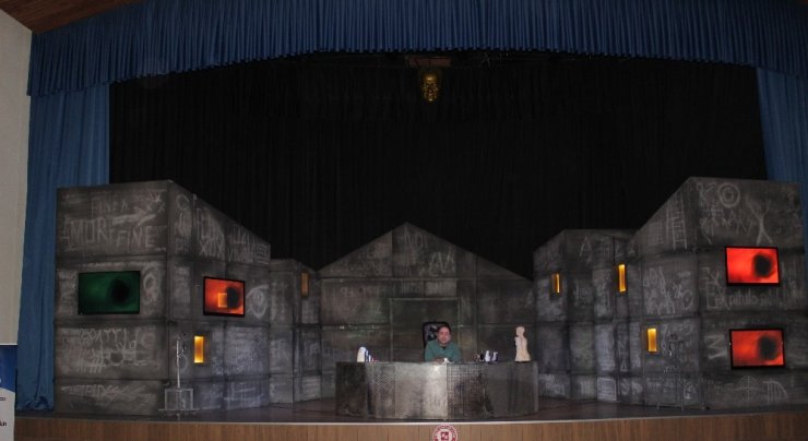 Elazığ’da Sahnede Engel Yok Tiyatro Festivali