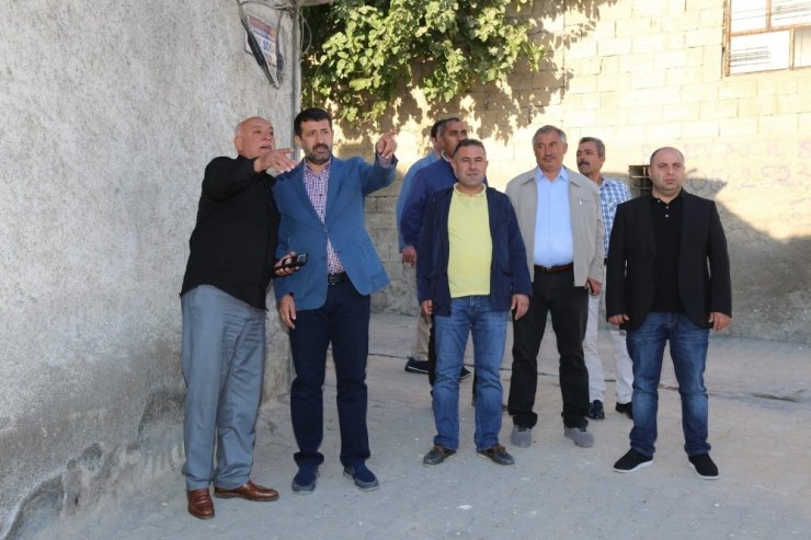 Ekinci Mahalle Gezilerini Sürdürüyor